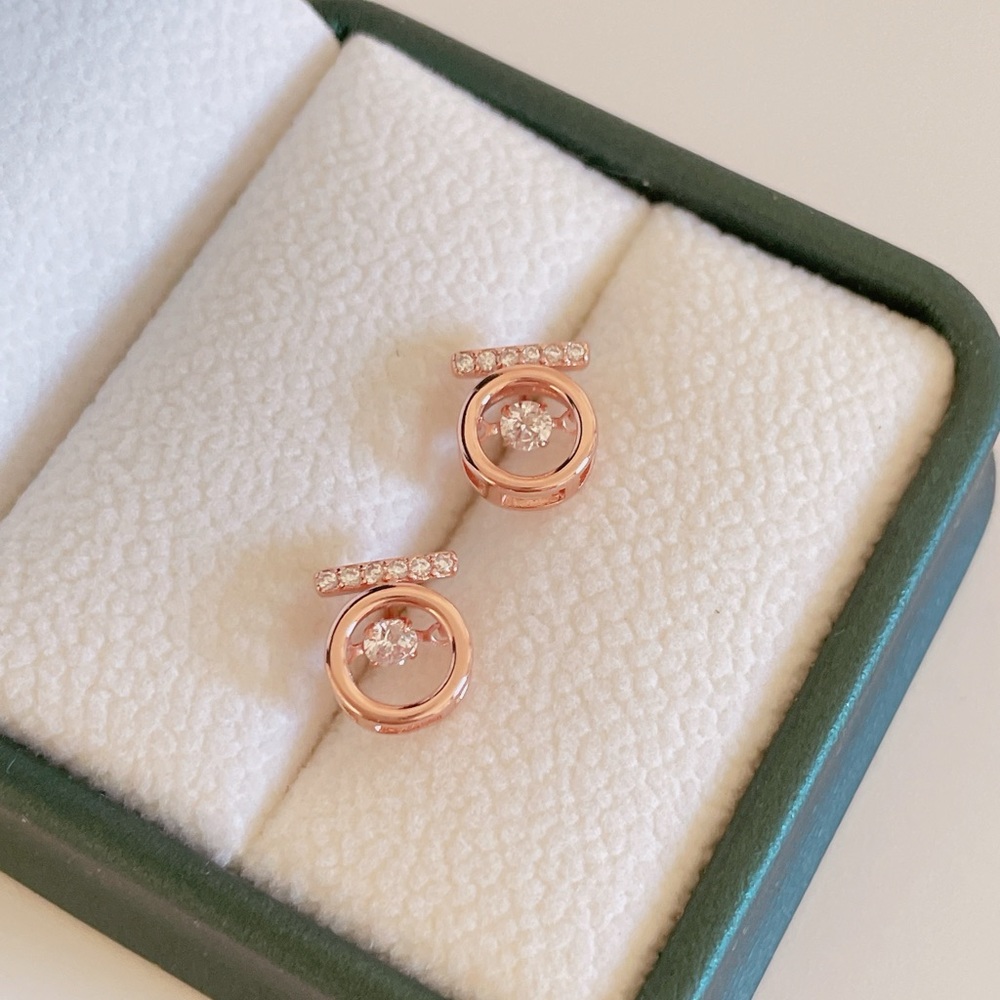 Sterling silver Rose Gold Zircon Geometric Round Studs - Picture 5 of 7